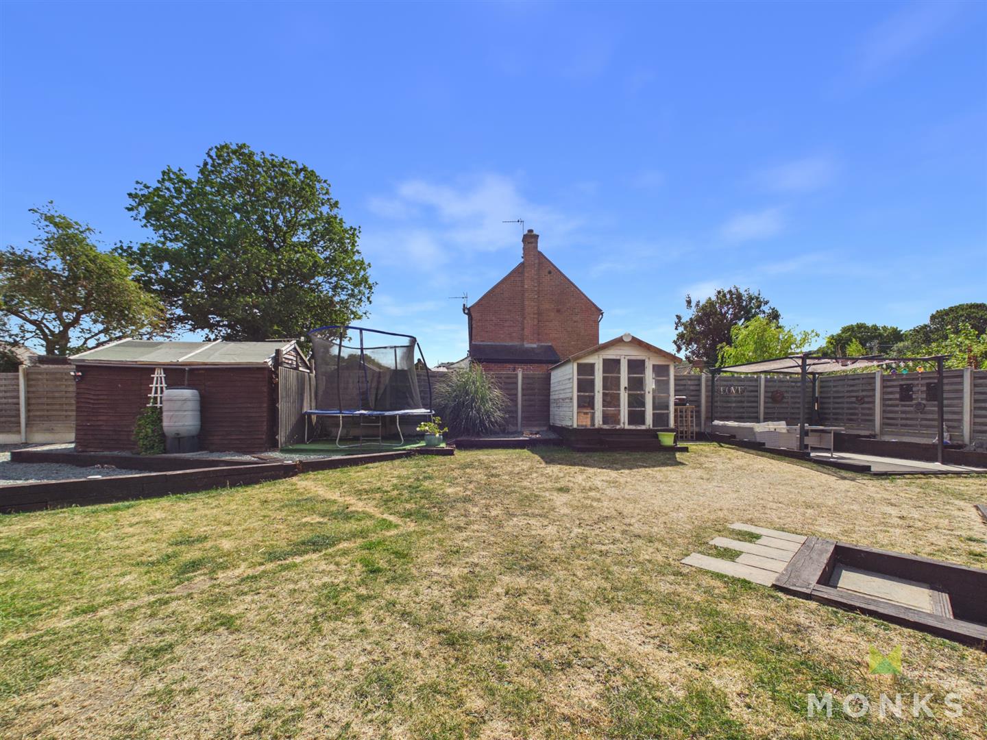 17 Callow Crescent, Shropshire, SY5 0BZ For Sale